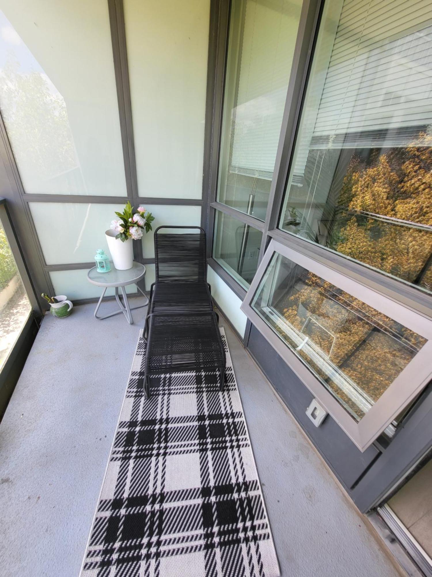Your Perfect Escape - Modern Landmark Condo In Downtown Calgary - Free Parking- Premium Location Екстериор снимка